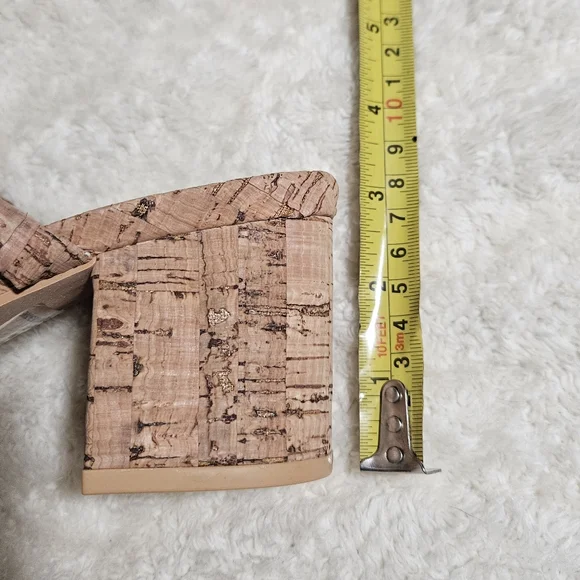 Maurices Brown Sandals Strappy Design - Picture 8 of 8